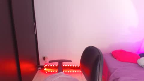    online show from 12.22.25