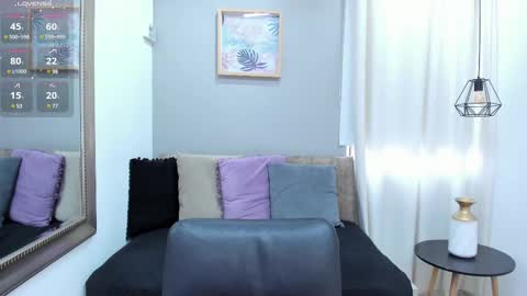      online show from 03.08.25