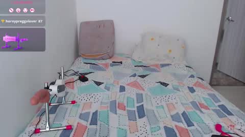 Snapshot of renathacohen chatting on 02.13.25 sofia online show from 02.13.25