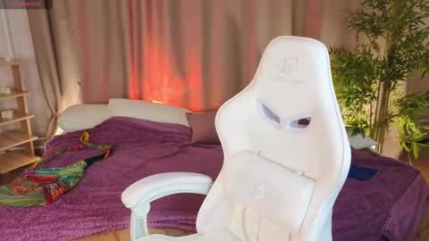 rene_shine online show from 02.05.26