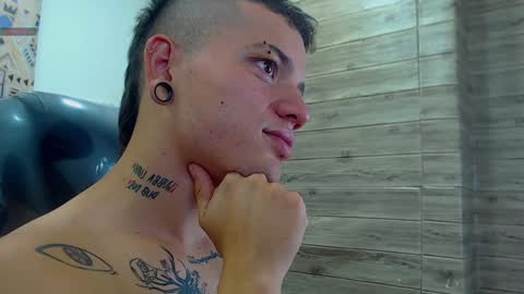 R E N E  online show from 12.10.24