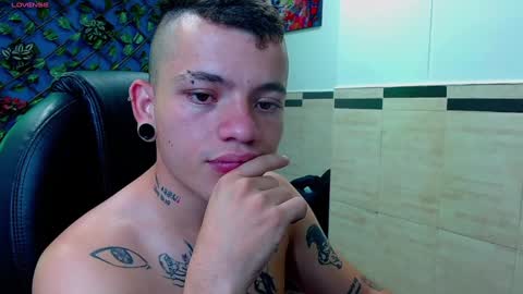 R E N E  online show from 01.12.25