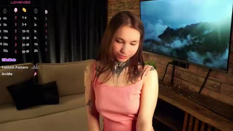 Snapshot of renvelour chatting on 04.01.26 Ren online show from 04.01.26