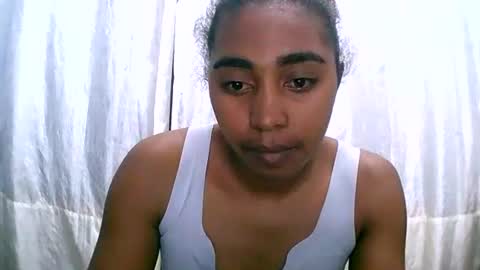 Snapshot of rephaleta chatting on 05.17.26 Rephaleta online show from 05.17.26