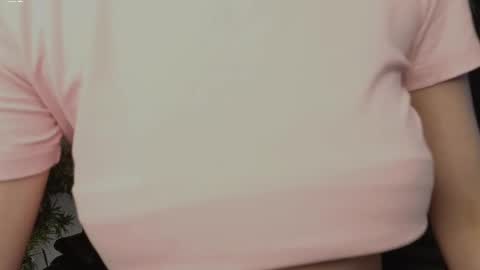 Laura online show from 03.11.25