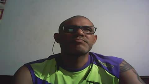 Snapshot of retlam37 chatting on 02.18.25 Walter online show from 02.18.25