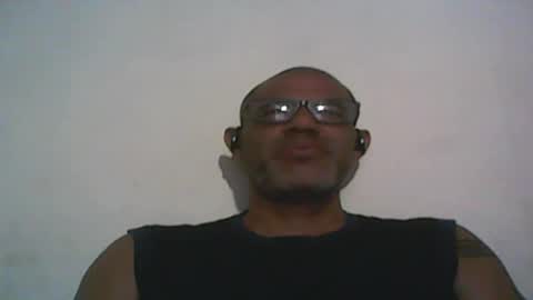 Snapshot of retlam37 chatting on 03.07.25 Walter online show from 03.07.25