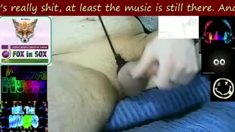 Snapshot of revilo80 chatting on 02.14.25 revilo80 online show from 02.14.25