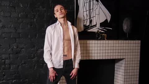 Eugene online show from 01.26.25