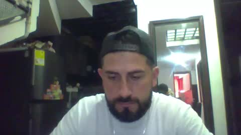 Snapshot of reyalad_mariana chatting on 02.21.25 REYALAD online show from 02.21.25