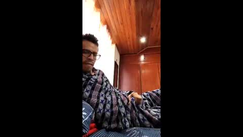 Snapshot of reyfons chatting on 04.19.26 Naruto Uchiha online show from 04.19.26