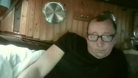 Snapshot of rezznova chatting on 04.25.26 Joe online show from 04.25.26