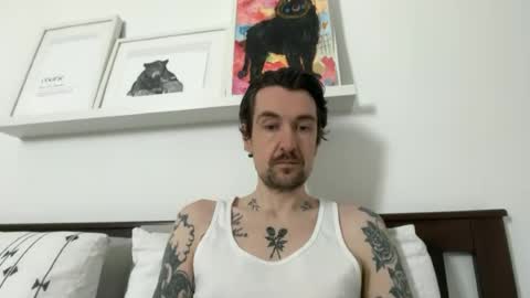 Snapshot of rfcolin chatting on 06.16.26 rfcolin online show from 06.16.26