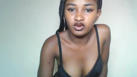 Snapshot of rhoanna chatting on 06.14.26 rhoanna online show from 06.14.26