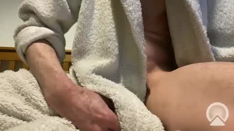 Snapshot of rhythman chatting on 03.04.25 rhythman online show from 03.04.25