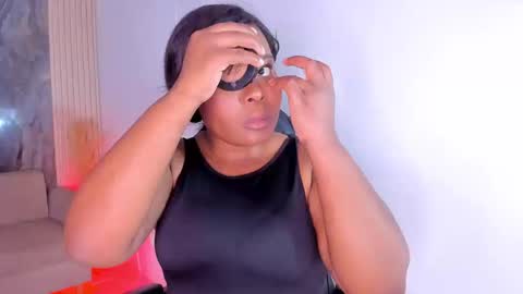 Riana online show from 09.24.25