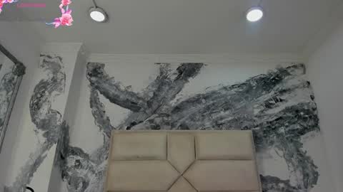 Riana online show from 10.12.25