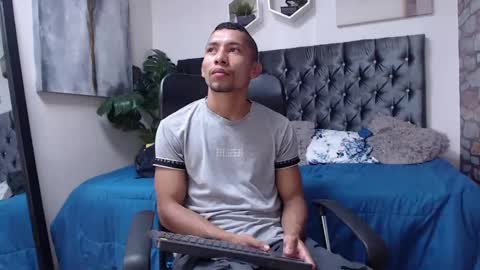 richar_voller online show from 01.17.25