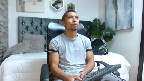 richar_voller online show from 02.01.25