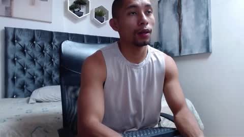 richar_voller online show from 10.24.25