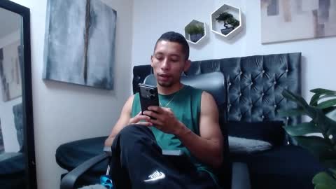 Snapshot of richar_voller chatting on 01.17.26 richar_voller online show from 01.17.26