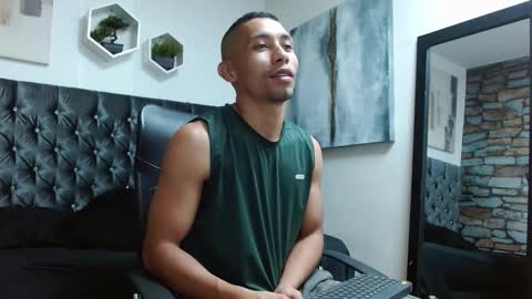 Snapshot of richar_voller chatting on 02.12.26 richar_voller online show from 02.12.26