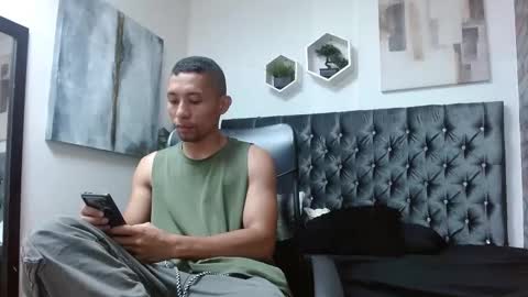 Snapshot of richar_voller chatting on 02.16.26 richar_voller online show from 02.16.26