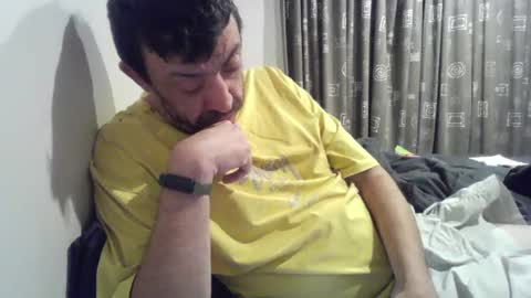 Snapshot of richard_hot27_ chatting on 06.17.26 Richard online show from 06.17.26