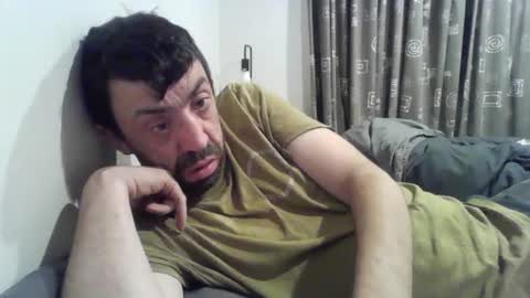 Snapshot of richard_hot27_ chatting on 06.19.26 Richard online show from 06.19.26