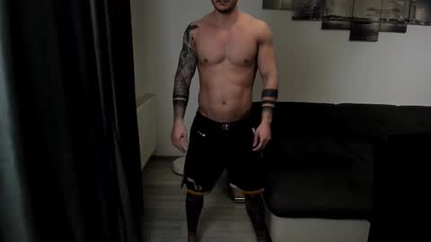 RichardDarell online show from 12.19.25