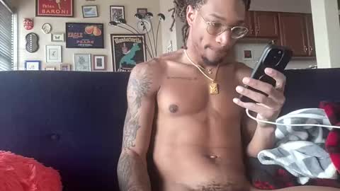 Snapshot of richchris66 chatting on 02.02.25 richchris66 online show from 02.02.25
