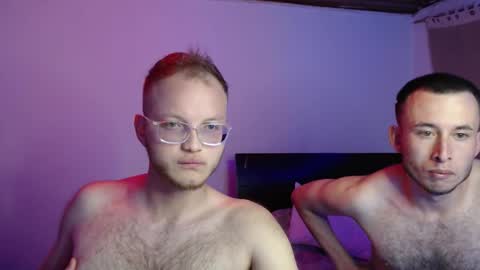 Snapshot of richiehoot chatting on 12.01.25 richiehoot online show from 12.01.25