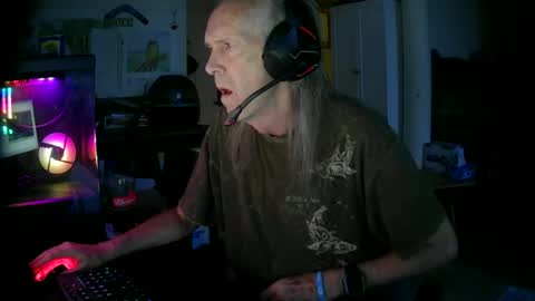 Snapshot of rickl56 chatting on 06.26.26 rickl56 online show from 06.26.26