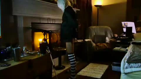 Snapshot of ricks4fun chatting on 01.17.25 PINK HOLE TWINK online show from 01.17.25
