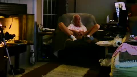Snapshot of ricks4fun chatting on 09.16.25 PINK HOLE TWINK online show from 09.16.25