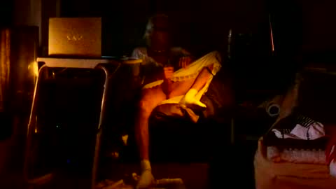 PINK HOLE TWINK online show from 04.13.26