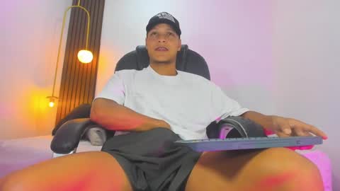 Ricky  online show from 02.10.25