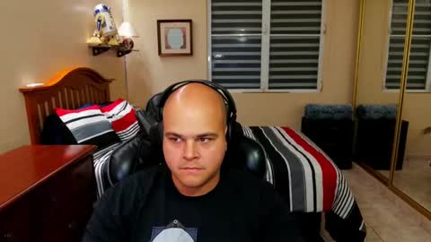 Snapshot of rickyj1012 chatting on 02.10.25 Ricky online show from 02.10.25