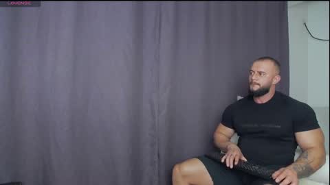 Snapshot of rickymiami1 chatting on 09.20.25 rickymiami1 online show from 09.20.25