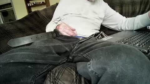 Snapshot of rico_y_suave_4u chatting on 06.27.26 Easy if yun are good see my pics online show from 06.27.26