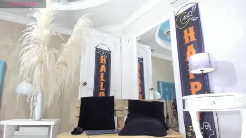 RicoBrowm online show from 10.19.25