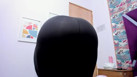 Rihanna Abiodun online show from 02.26.25