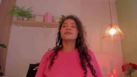 rihanna_sena online show from 02.25.26