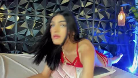 rihanna online show from 01.04.25