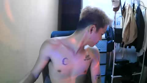 riiichie12 online show from 11.09.25