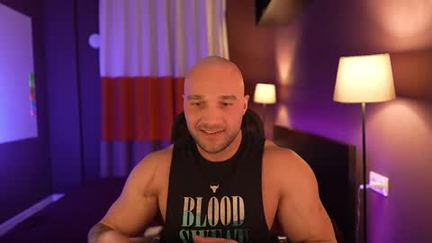Snapshot of rikadler chatting on 03.19.26 rikadler online show from 03.19.26