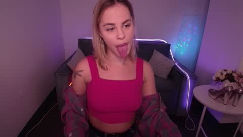 Rika online show from 02.07.25