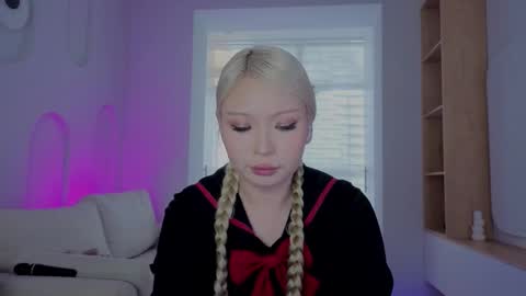 rileymee online show from 09.13.25