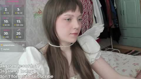 My name is Riley Like my broadcast pls 3 online show from 04.16.26