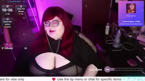 Snapshot of rileysynn chatting on 06.04.26 RileySynn online show from 06.04.26